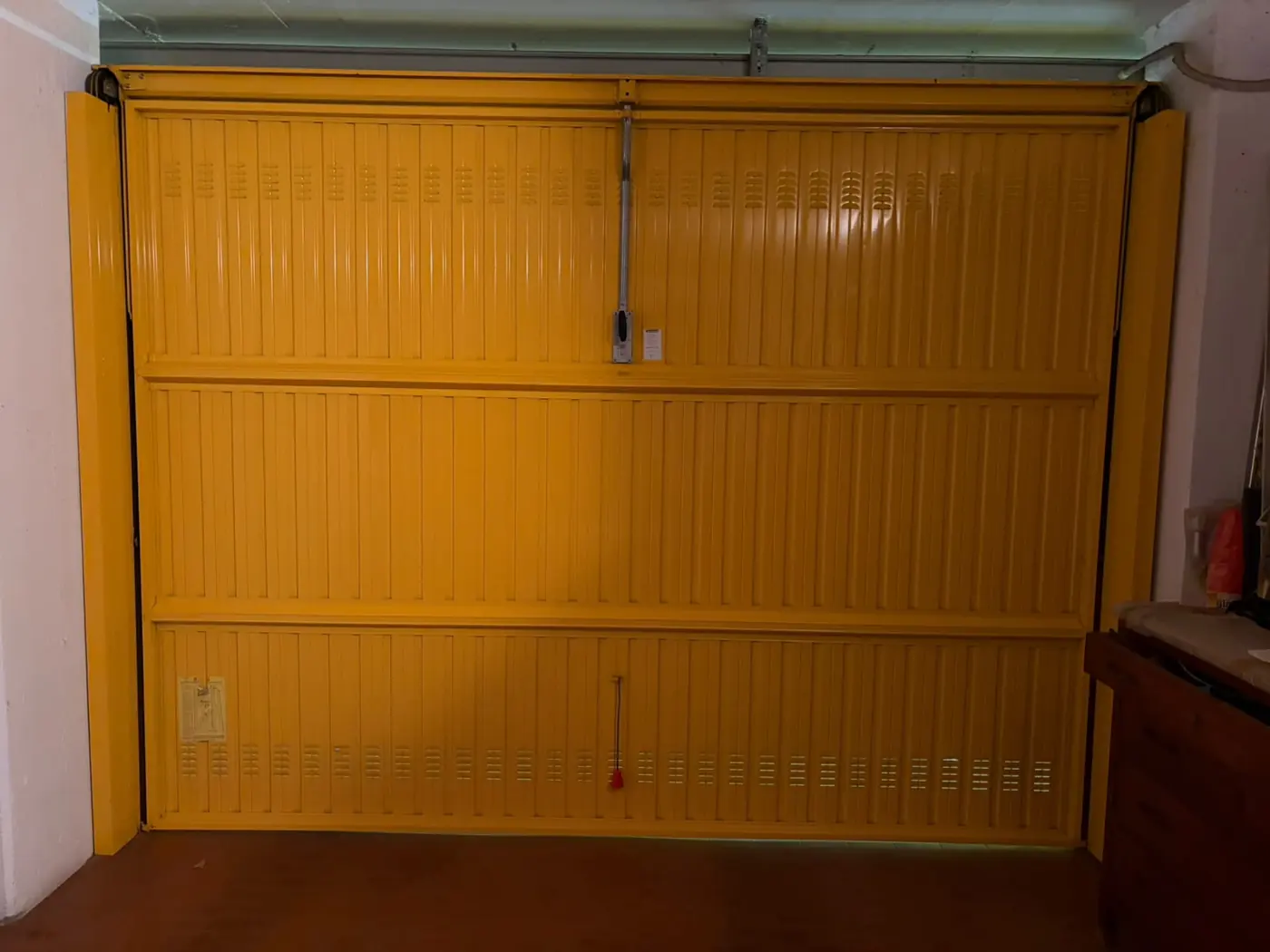 Porta basculante da garage automatizzata
